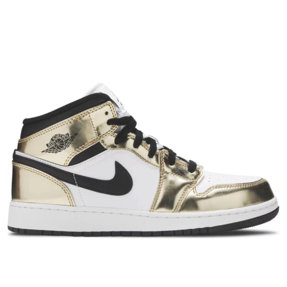 Pre-Owned Authentic Air Jordan 1 Mid GS ‘Metallic Gold’